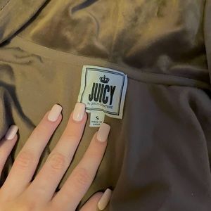 I am selling a Brown Velour Juicy Couture Hoodie SIZE SMALL ✨💓